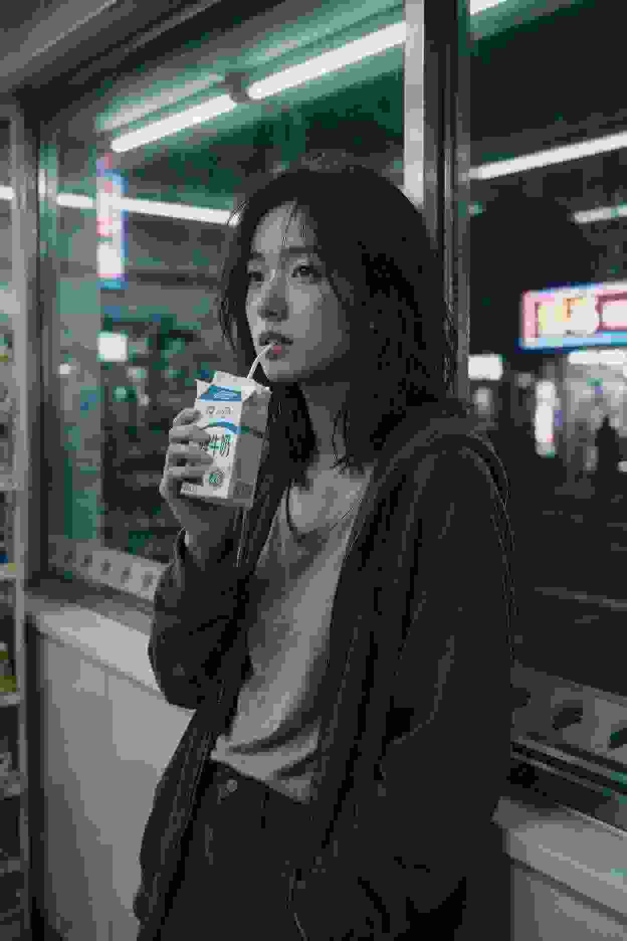 演员
